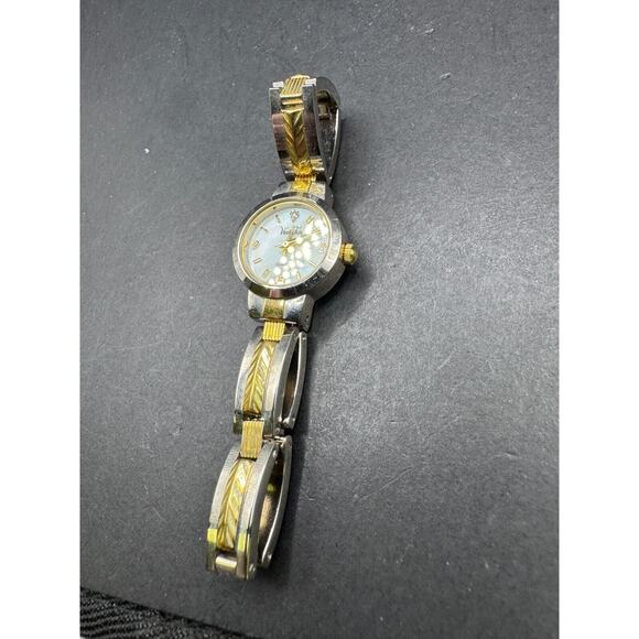 Vanity Fair Diamond Two Tone Quartz Analog Women's Watch Japan Movt Bracelet - Picture 3 of 5